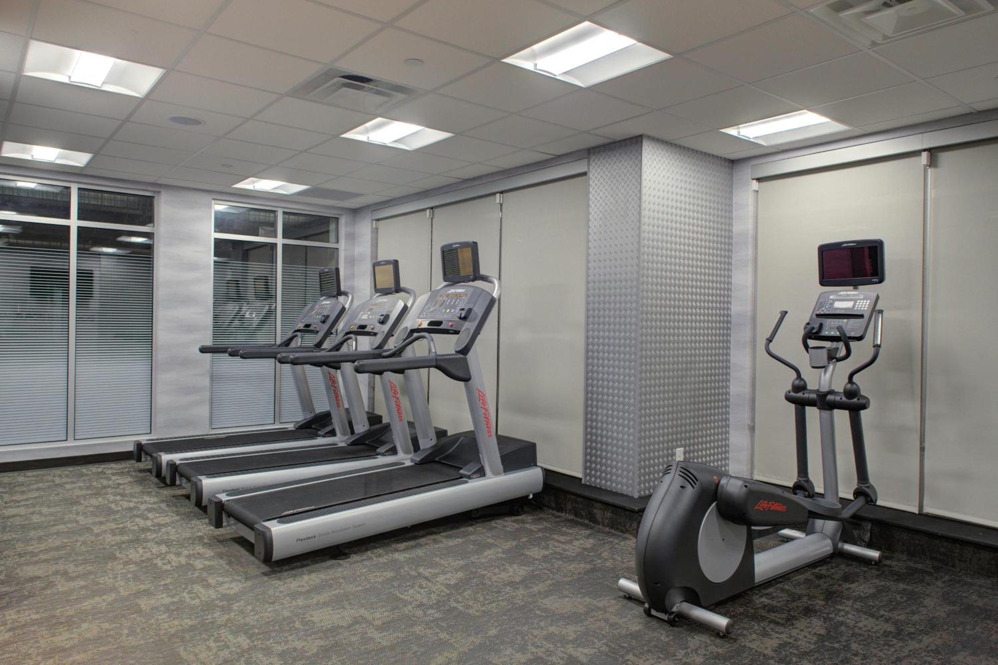 Breinigsville Fairfield Inn & Suites By Marriott Allentown West מראה חיצוני תמונה