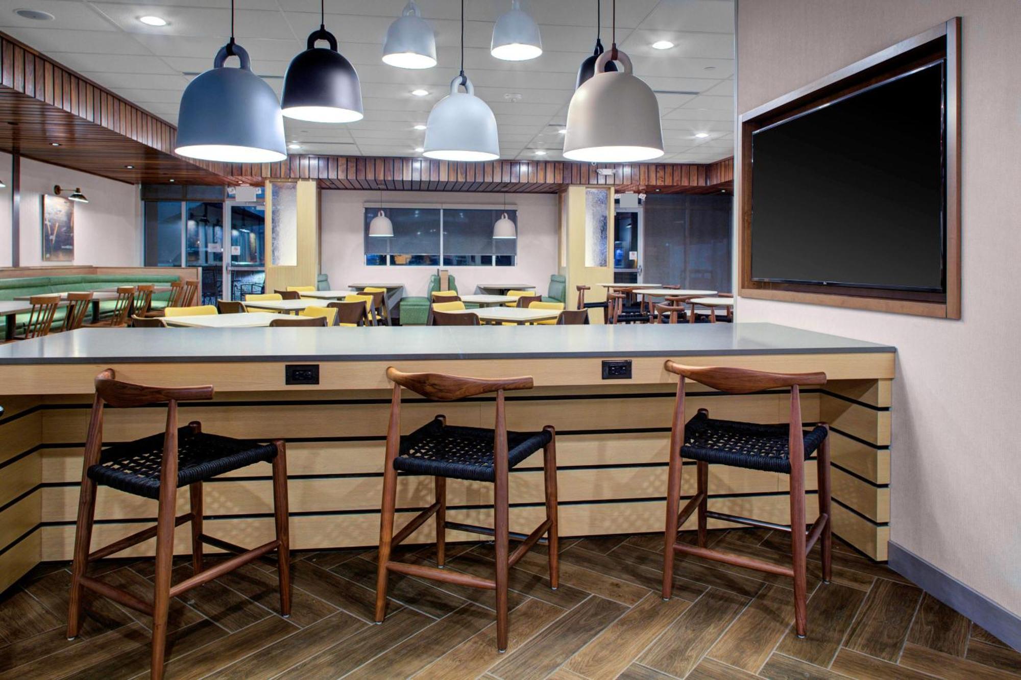 Breinigsville Fairfield Inn & Suites By Marriott Allentown West מראה חיצוני תמונה